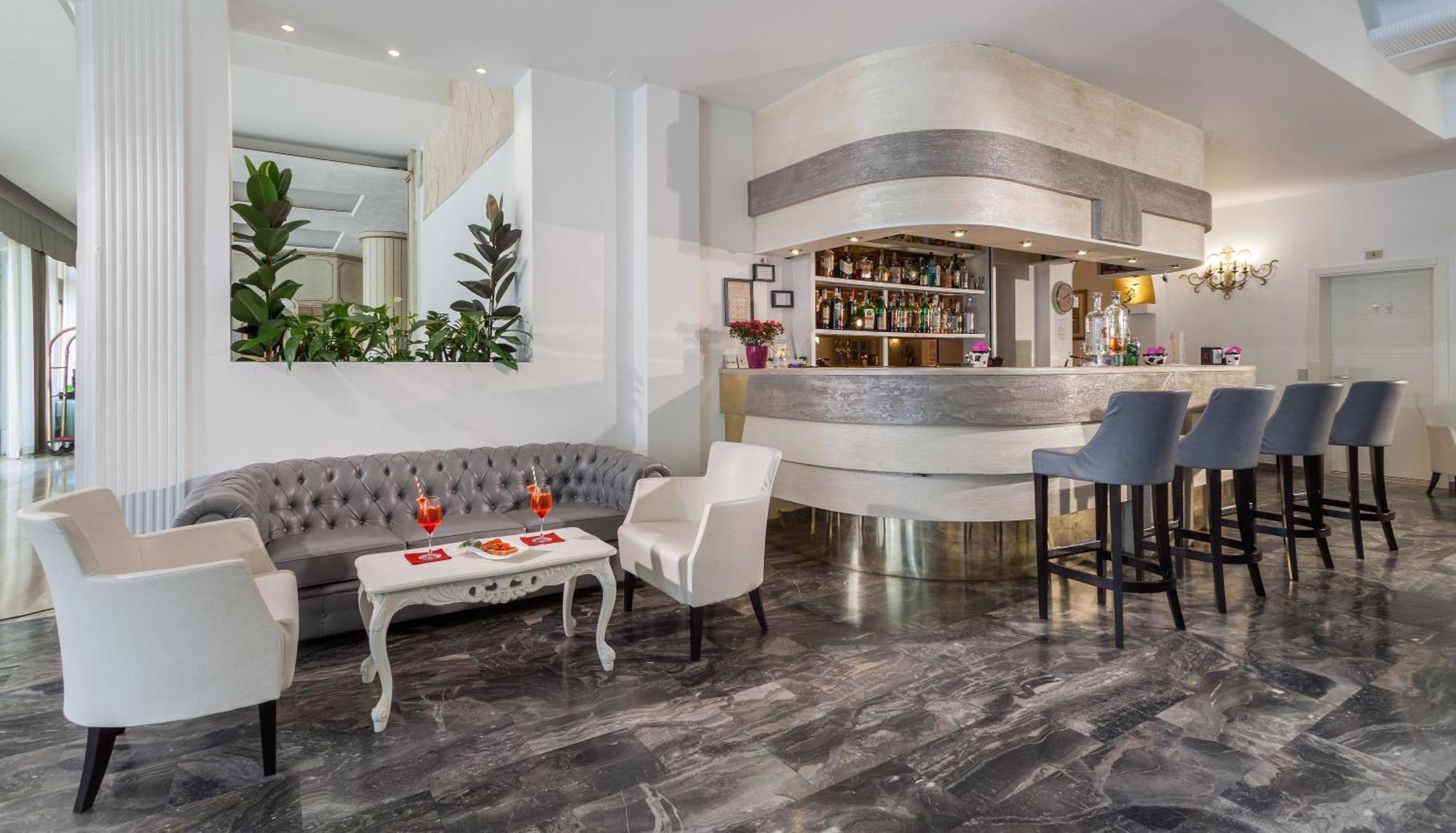 Hotel Terme Patria Абано Терме Екстериор снимка