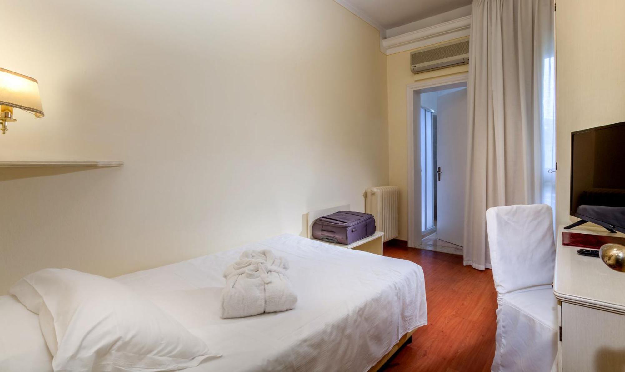 Hotel Terme Patria Абано Терме Екстериор снимка