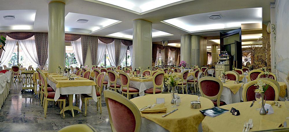Hotel Terme Patria Абано Терме Екстериор снимка