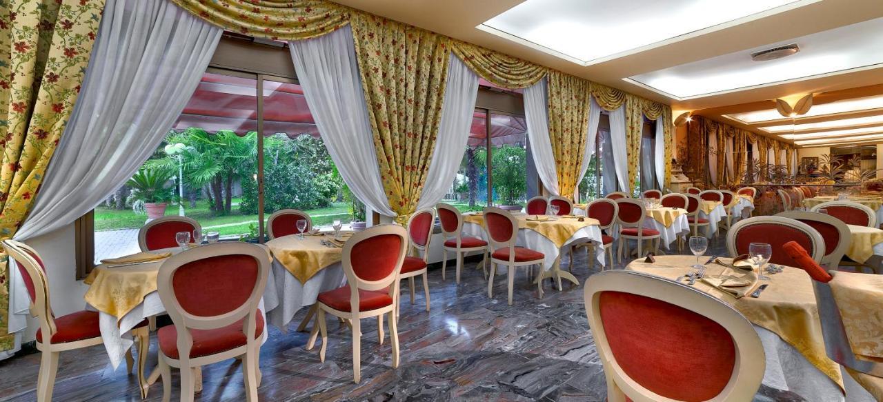 Hotel Terme Patria Абано Терме Екстериор снимка
