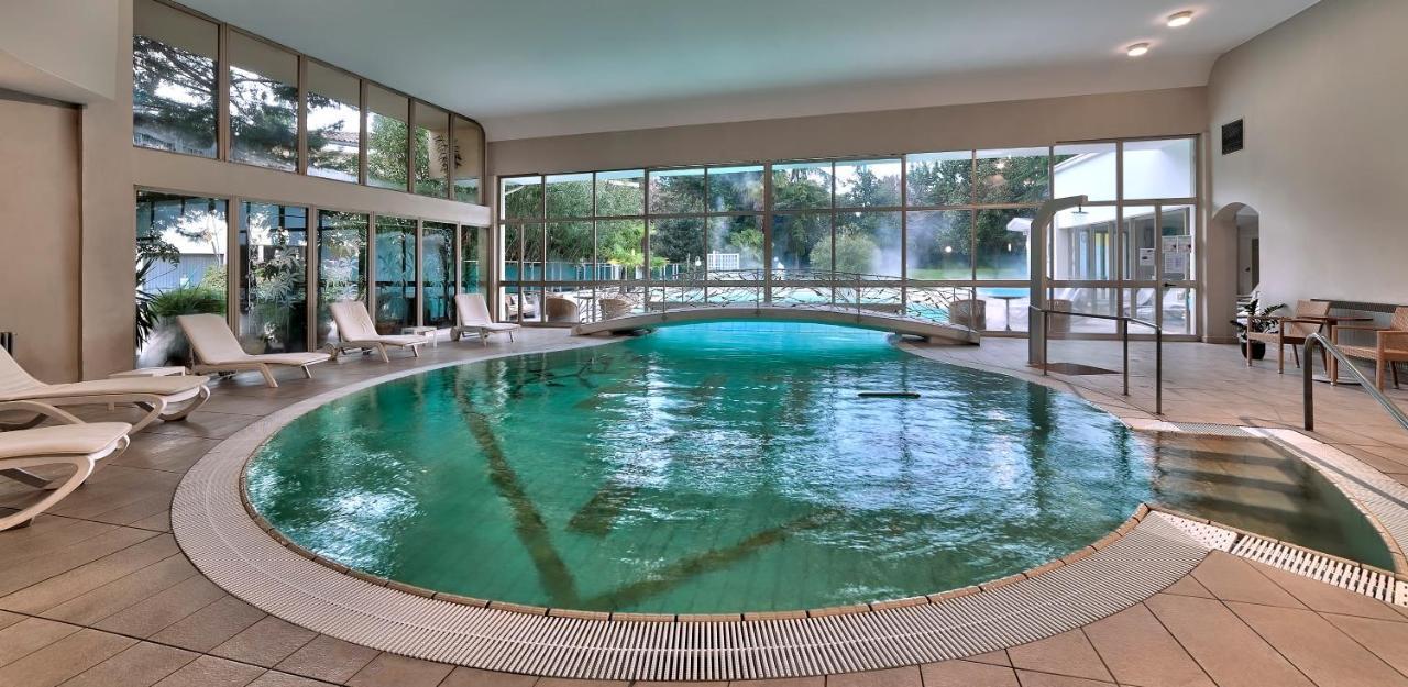 Hotel Terme Patria Абано Терме Екстериор снимка